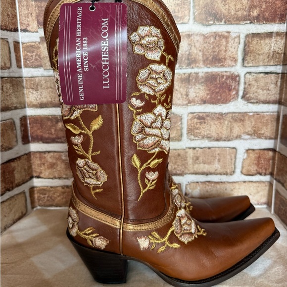 Lucchese Tan Floral Embroidered Heeled Boots NEW - Picture 2 of 9